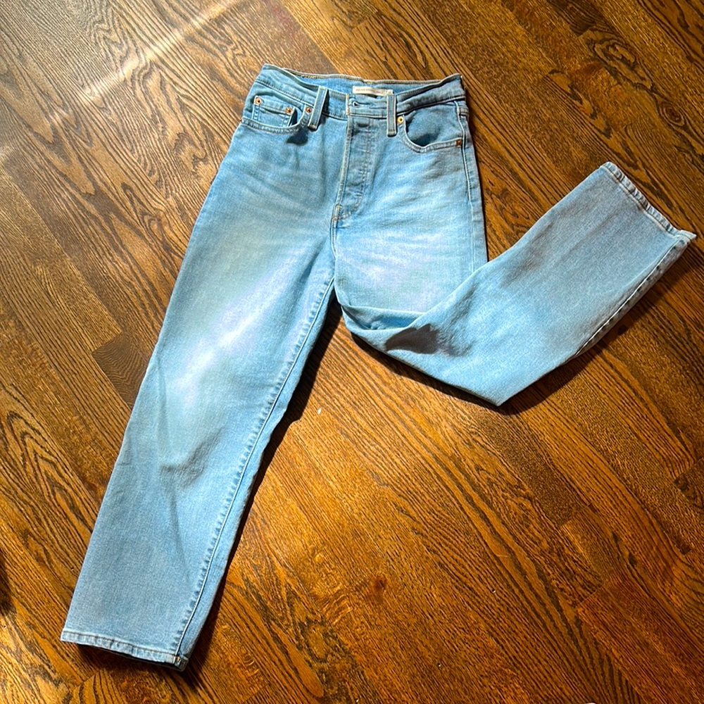 Levis ribcage straight ankle jean